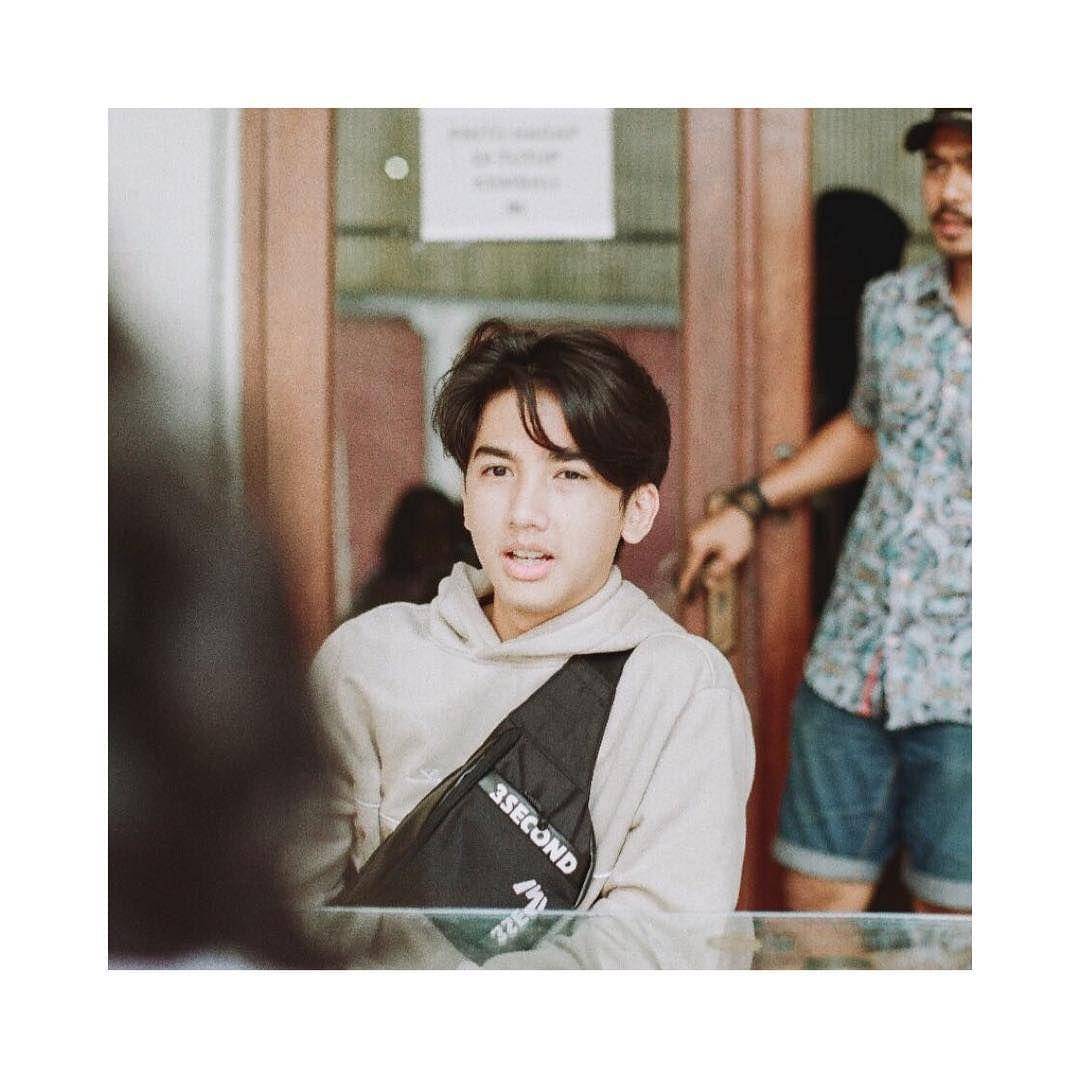 instagram.com/ariirhamm