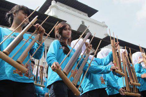 jabarprov.go.id