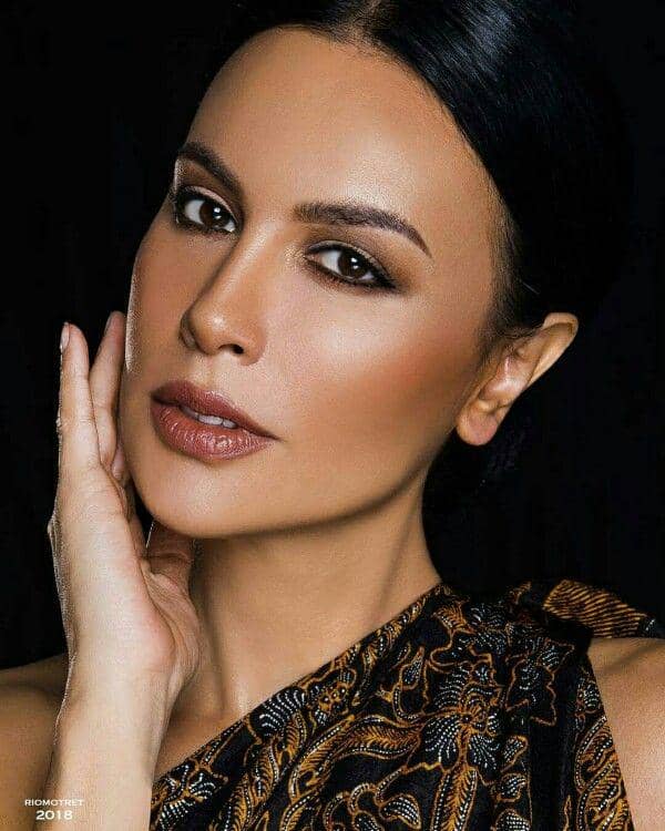 instagram.com/sophia_latjuba88