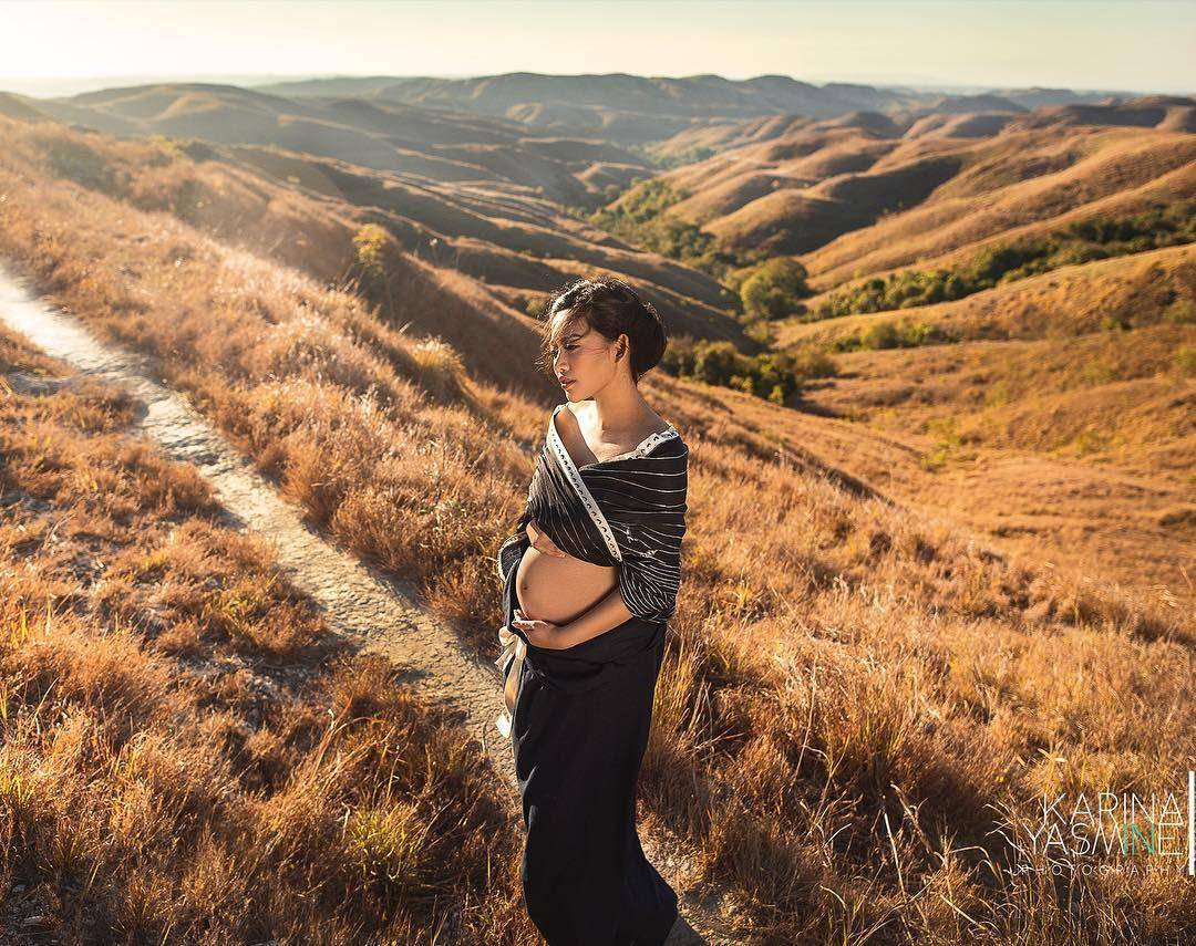 instagram.com/rachelvennya