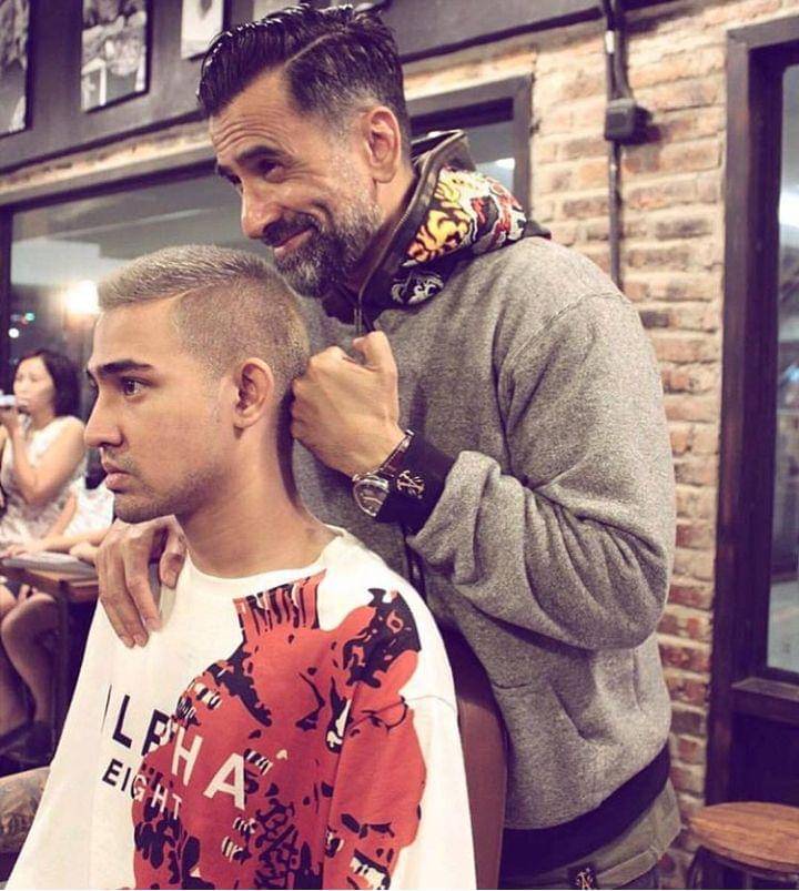 Instagram.com/axelmatthewthomas