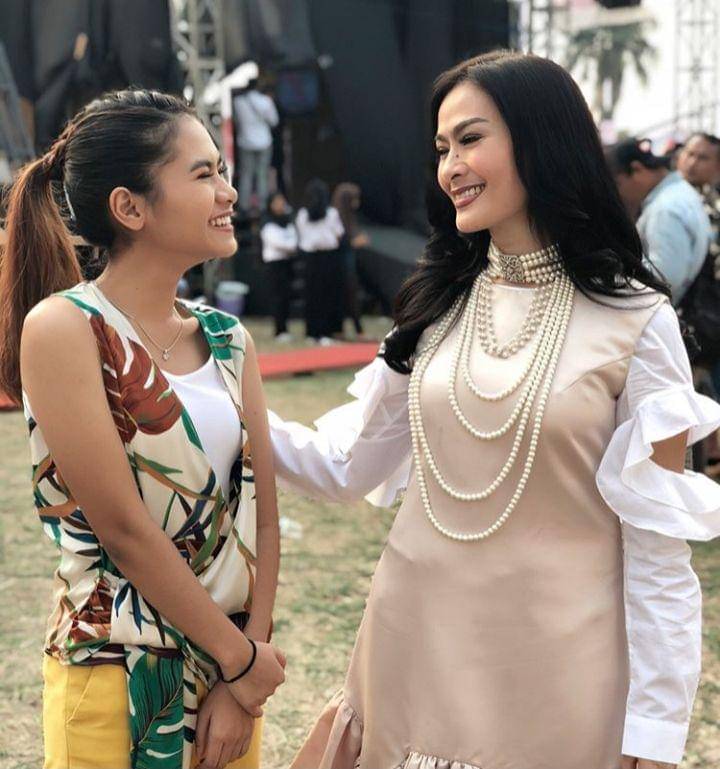 Instagram.com/isdadahlia