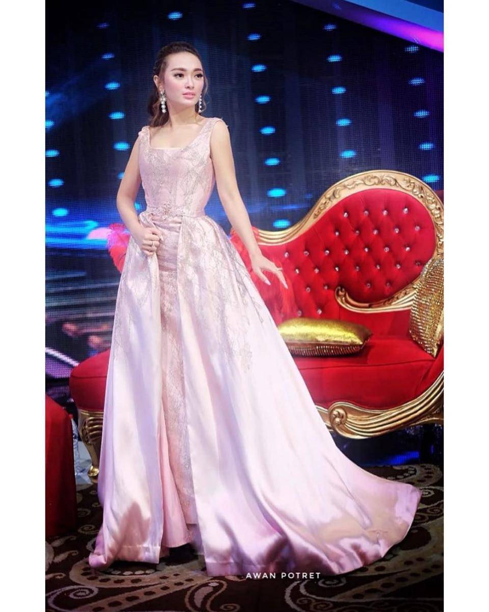 Instagram.com/zaskia_gotix