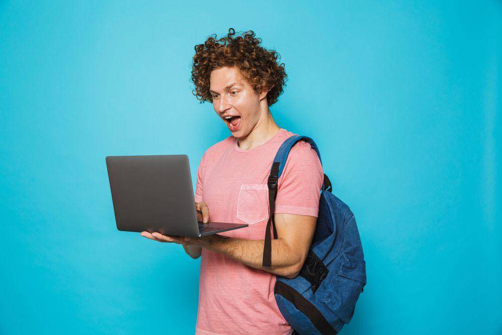 Shutterstock/Dean Drobot