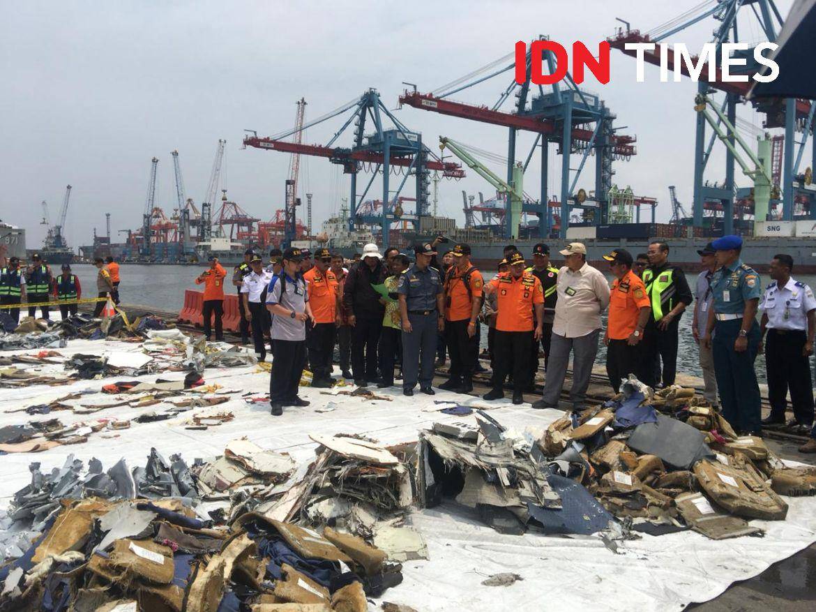 (Serpihan pesawat Lion Air di Tanjung Priok) IDN Times/Fitang Budhi Adhitia