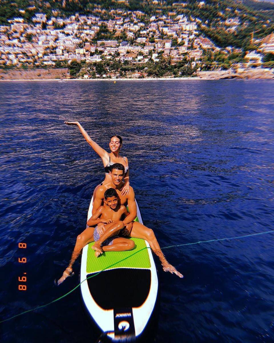 instagram.com/cristiano
