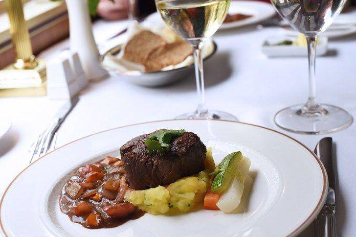 diningtraveler.com