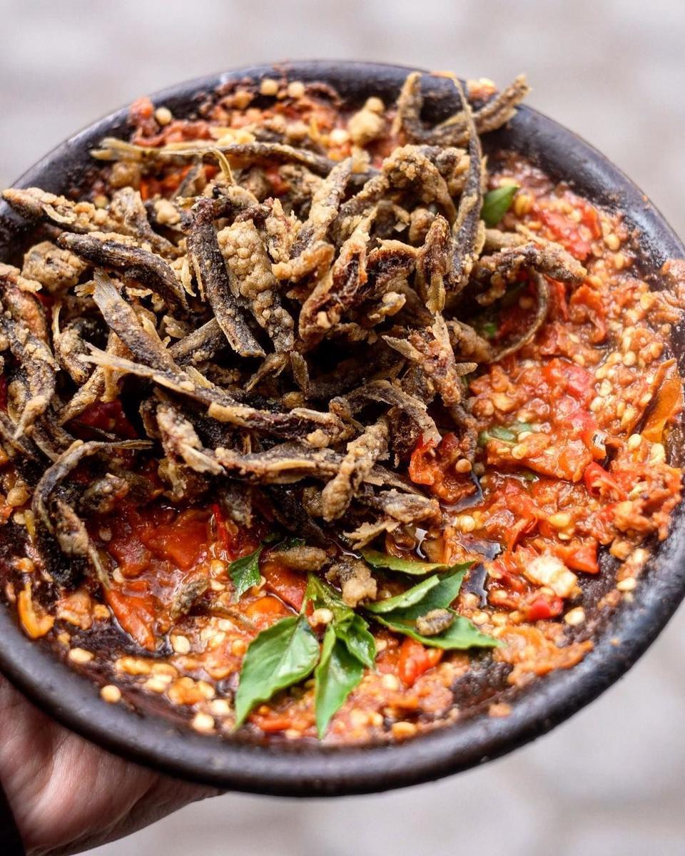Bikin Nagih, Ini 6 Warung Nasi Uceng di Blitar