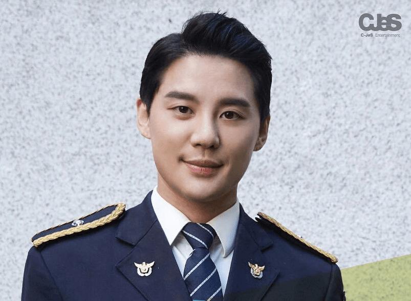 Baru Selesai Wamil, Ini 10 Potret Terbaru Kim Junsu JYJ