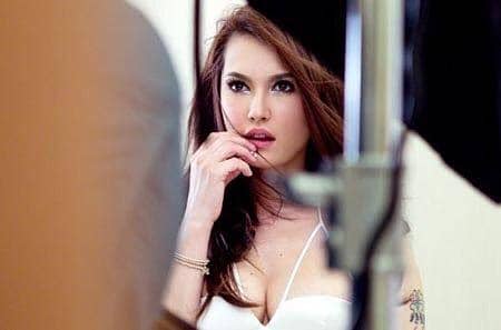 5 Artis Film Dewasa Terkenal Pada Zamannya di Indonesia