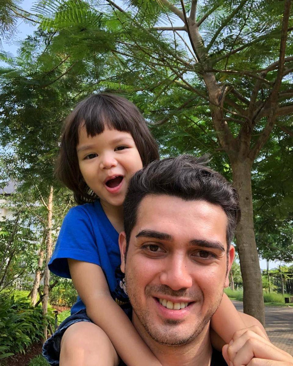 Instagram.com/aialbar