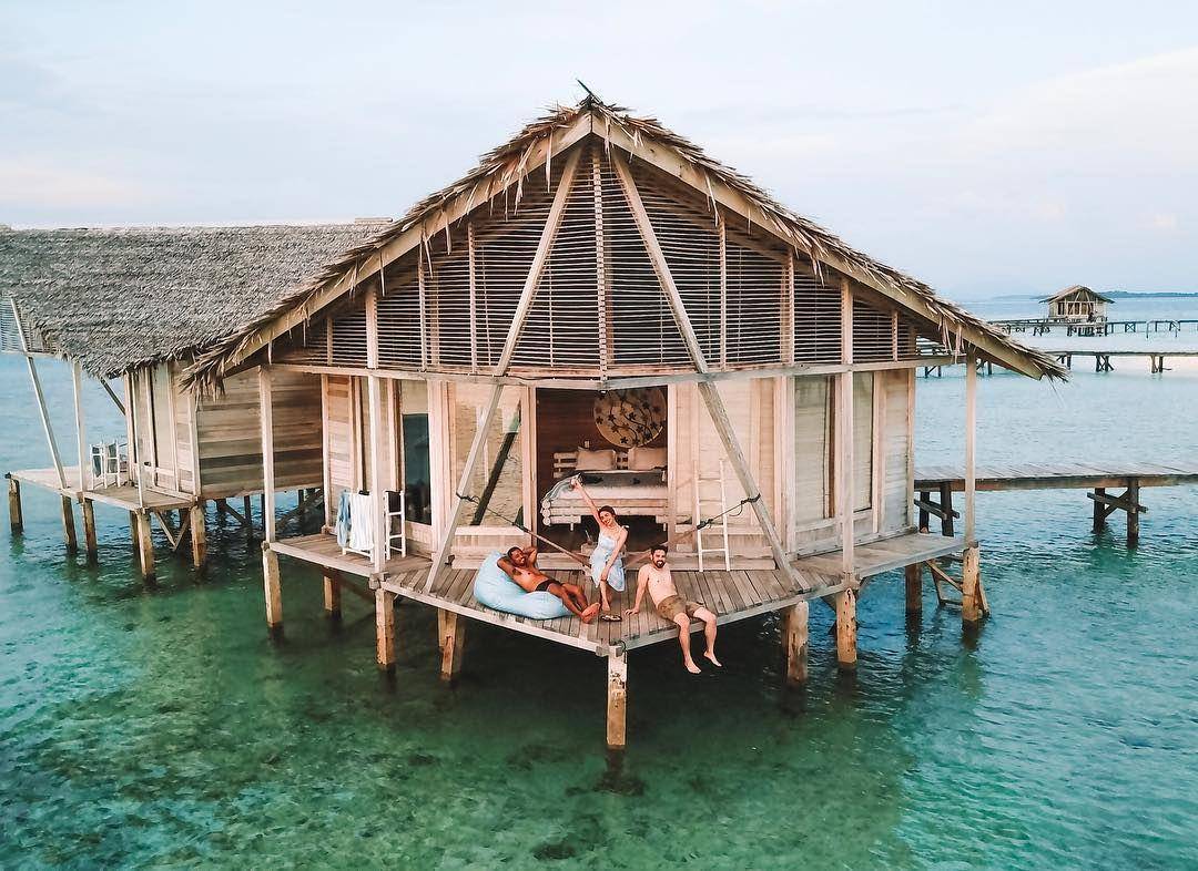 Instagram.com/achasinaga