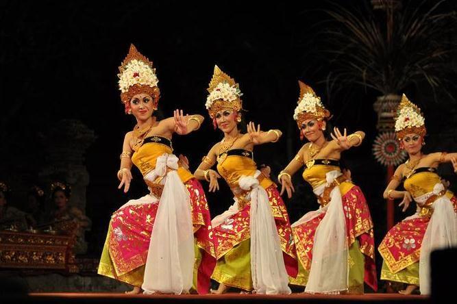 Terinspirasi Keindahan Bunga, Ini 5 Tarian Maskot Kabupaten di Bali