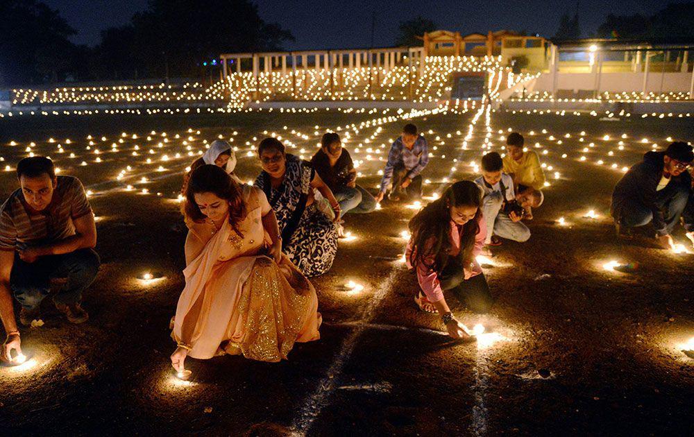 7 Fakta Unik Perayaan Diwali India, Apa Bedanya dengan Festival Holi?