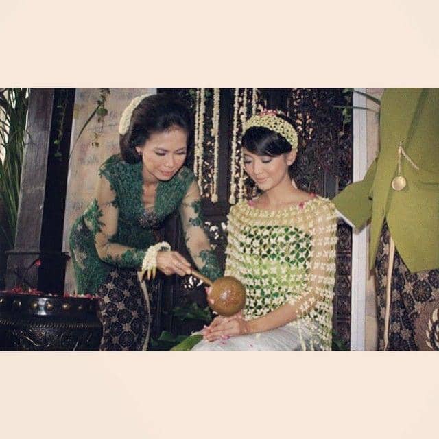 Instagram.com/ririndwiaryanti