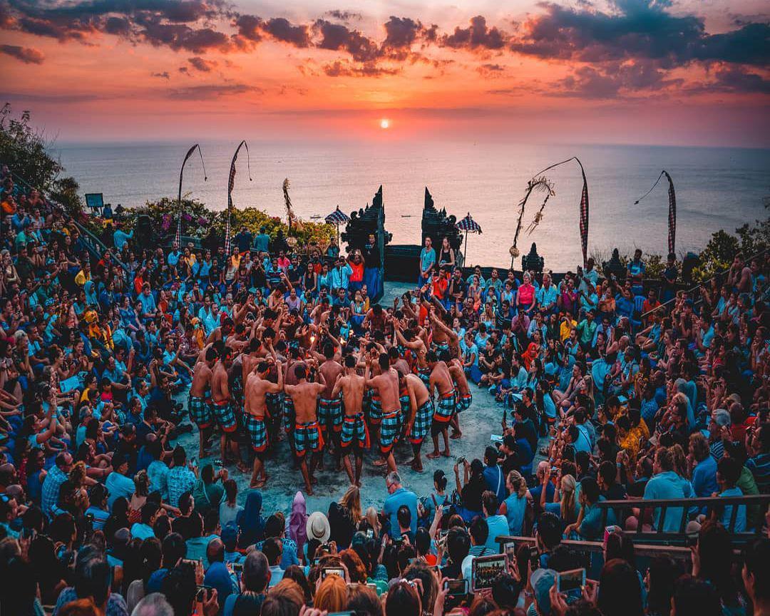 5 Makna Tersembunyi Dibalik Tari Kecak, Indahnya Luar Biasa!