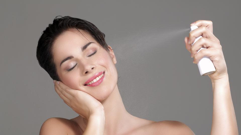 Rekomendasi Setting Spray Multifungsi, Toner Sekaligus Sunscreen