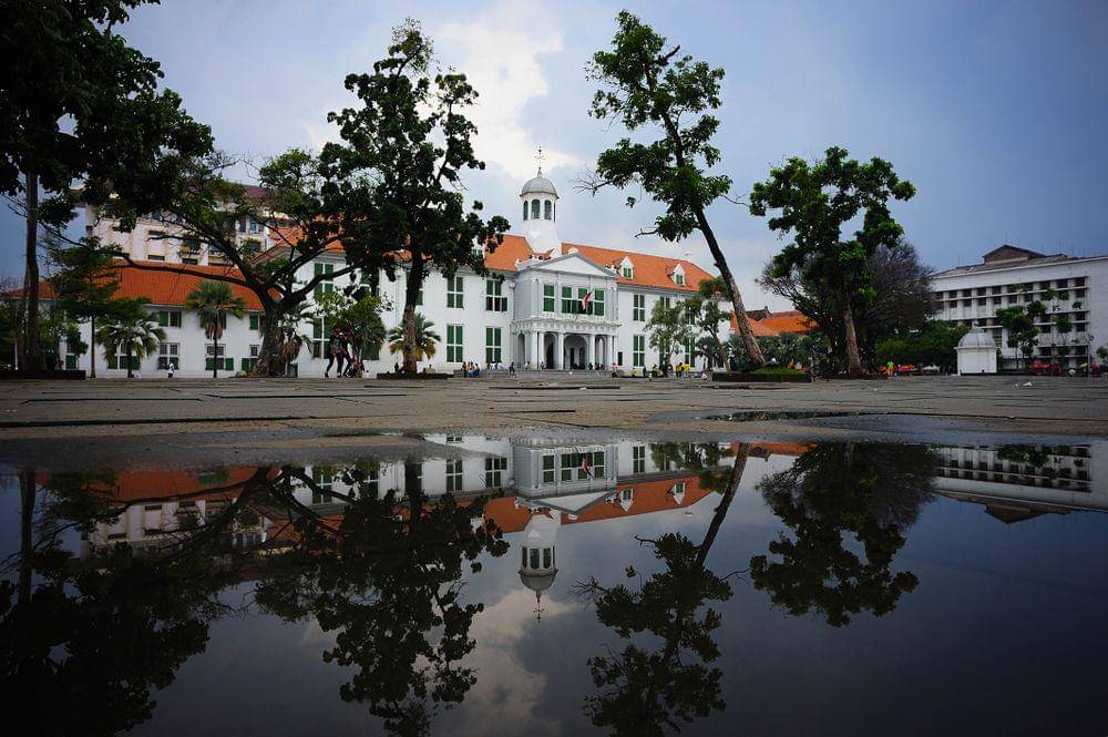 Shutterstock/zahirul alwan