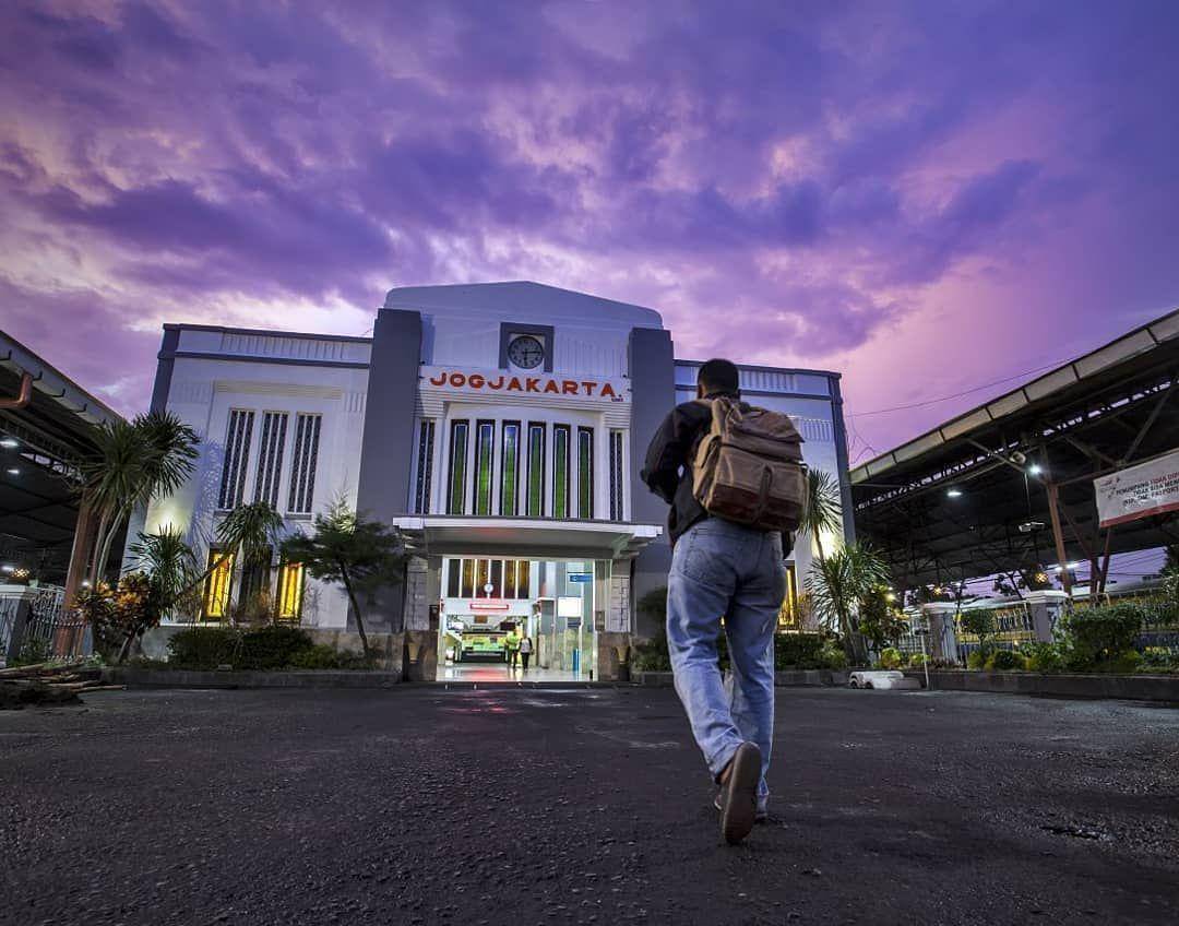 instagram.com/jogjanight