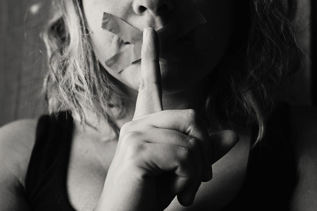 5 Hal Ini adalah Pelecehan Seksual yang Sering Diabaikan Wanita
