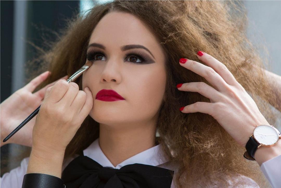 7 Quotes dari Makeup untuk Inspirasi Kesuksesan Wanita