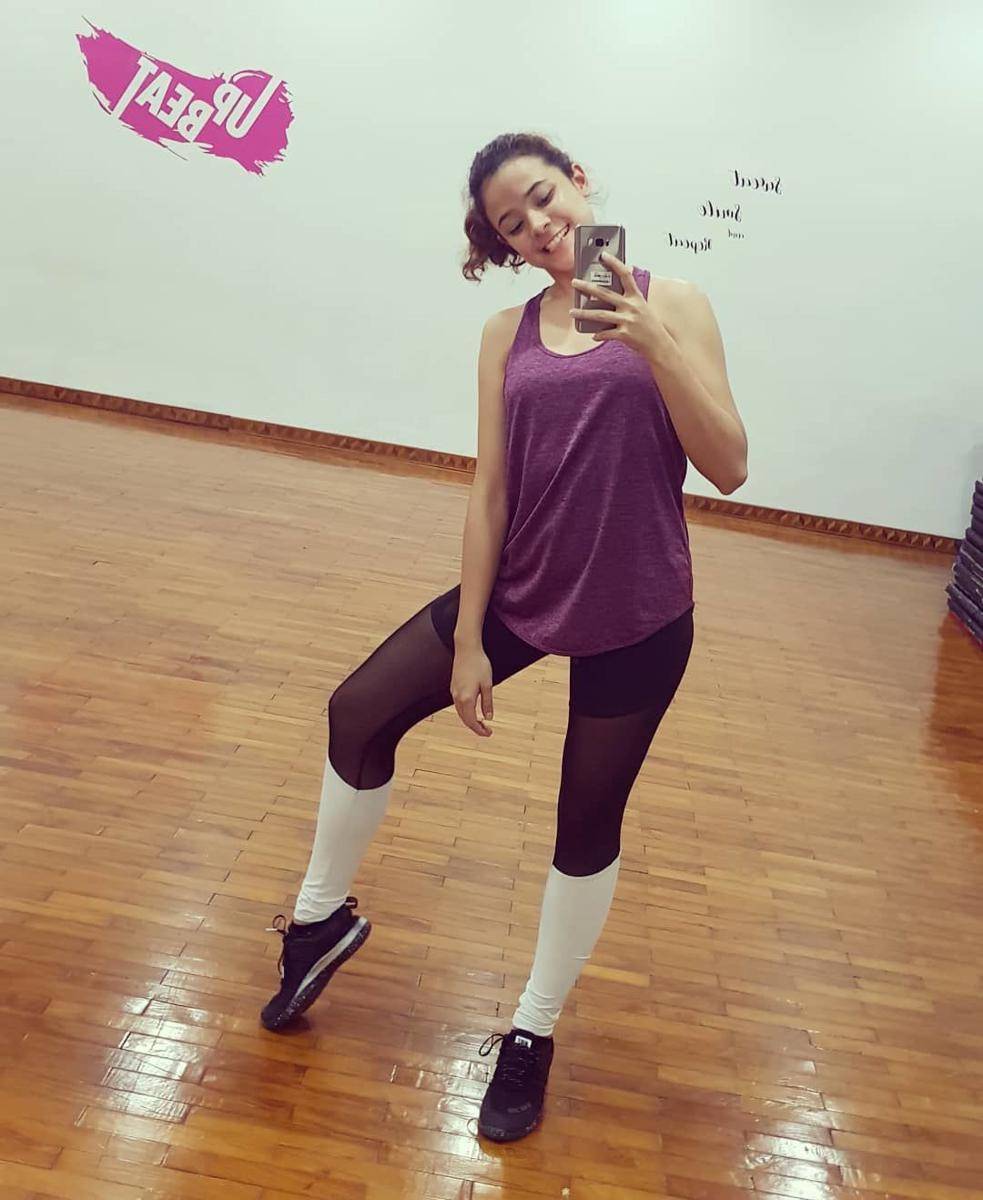 Instagram.com/cantikafelder