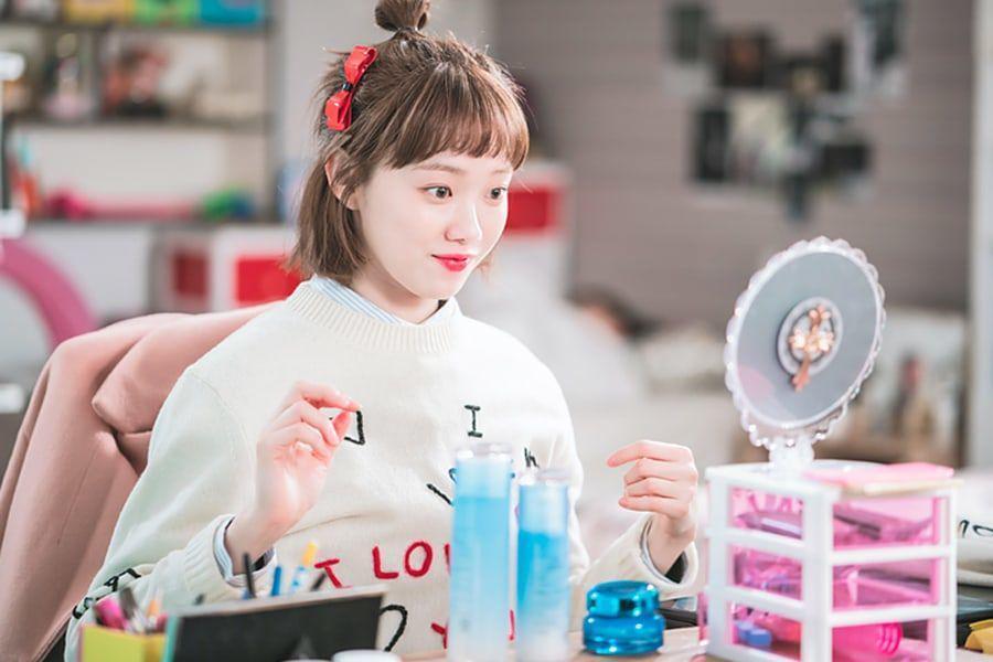 5 Alat Makeup yang Wajib Banget Dimiliki Oleh Pemula, Sudah Punya?