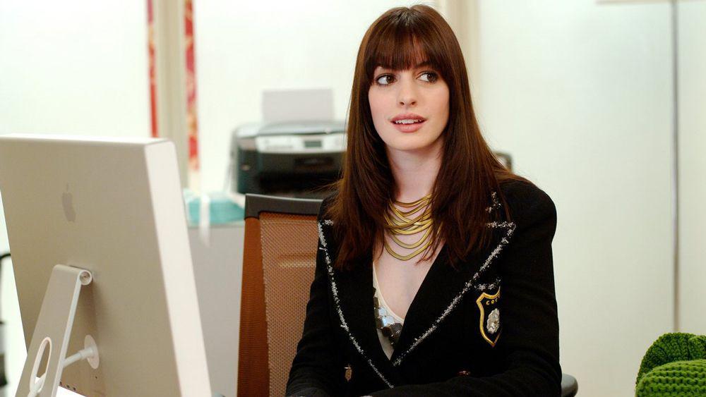 10 Alasan Sosok Andy "The Devil Wears Prada" Cocok Jadi Panutan Cewek