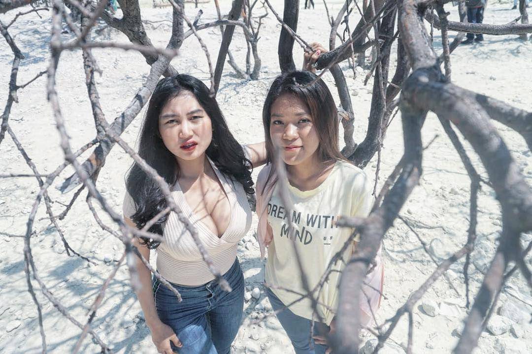 Instagram.com/pamelaaasafitriduoserigala