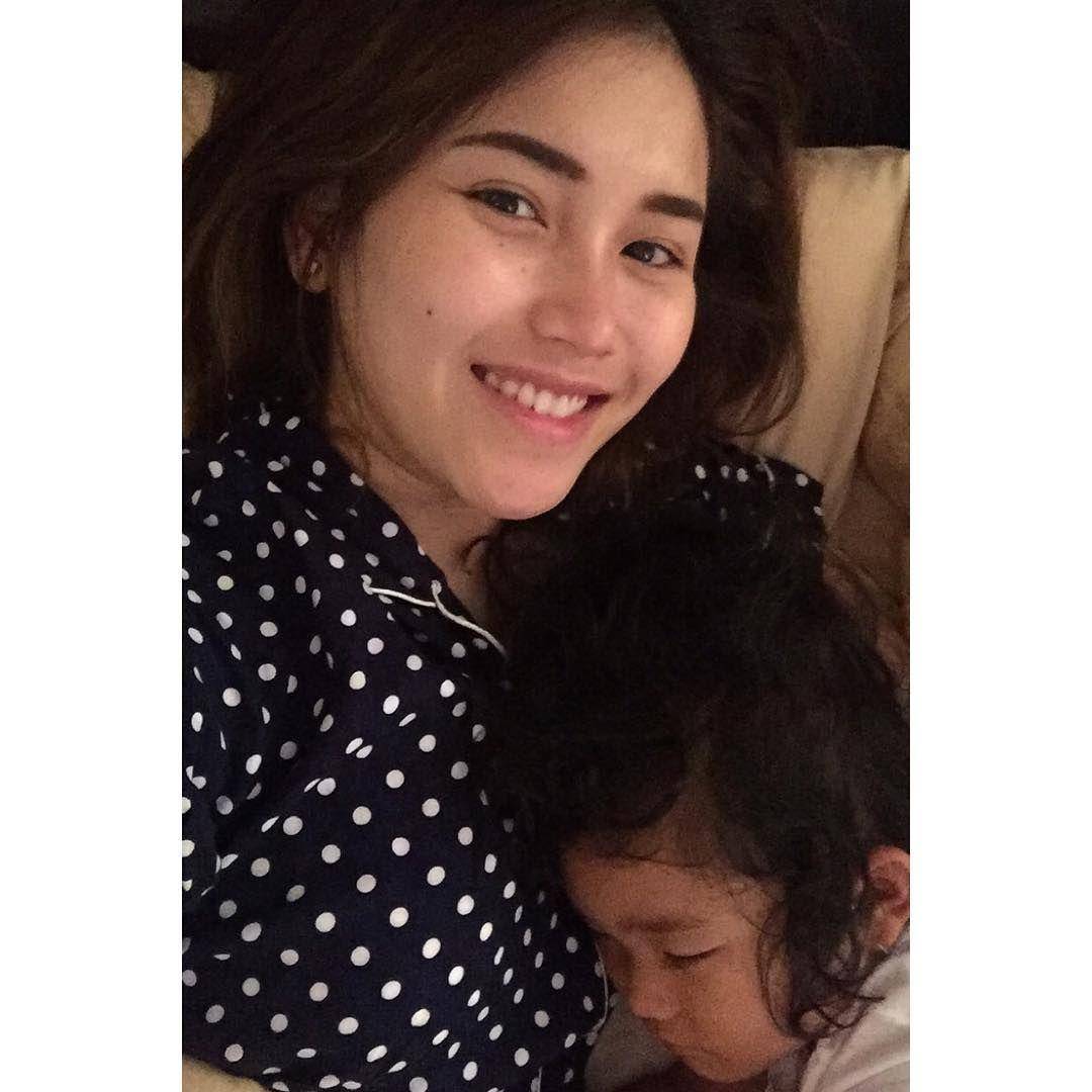 instagram.com/ayutingting92/