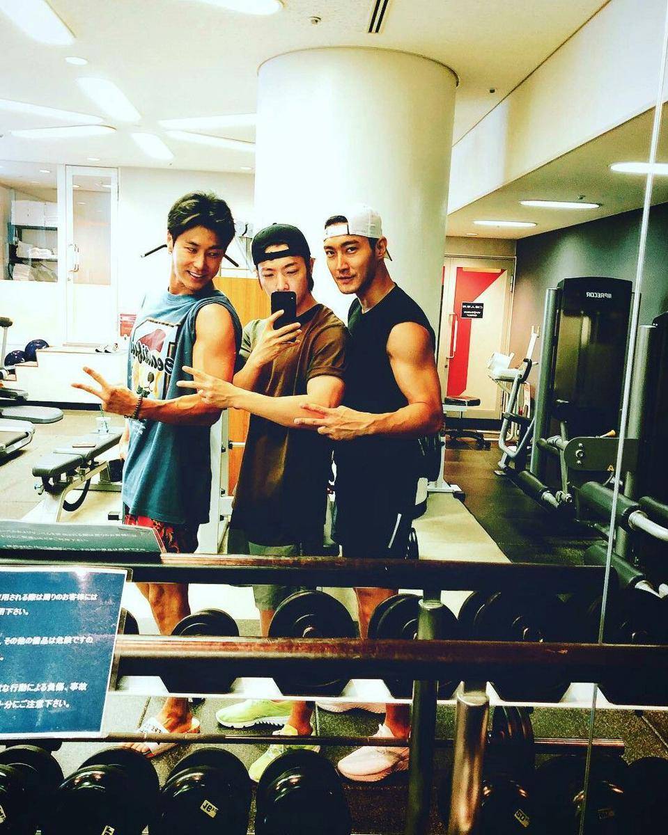 instagram.com/leedonghae