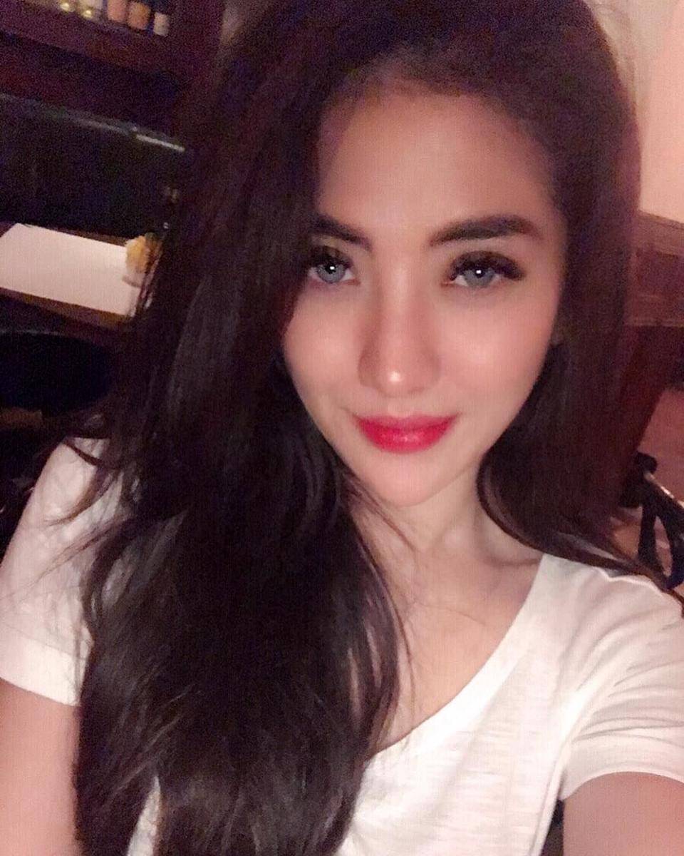 instagram.com/mayang_naomi
