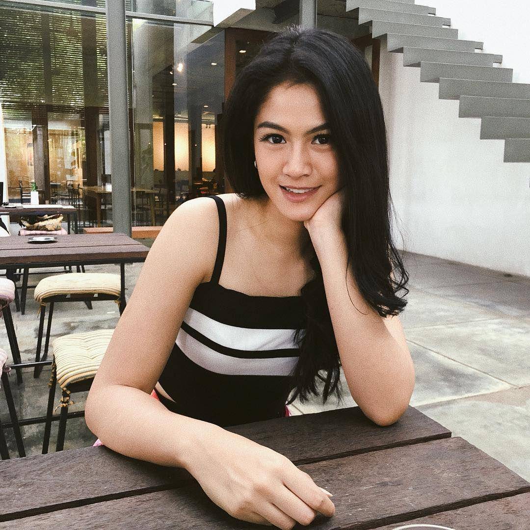 instagram.com/hanahaho