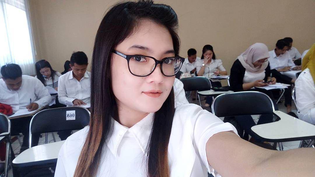 Instagram.com/nellakharisma
