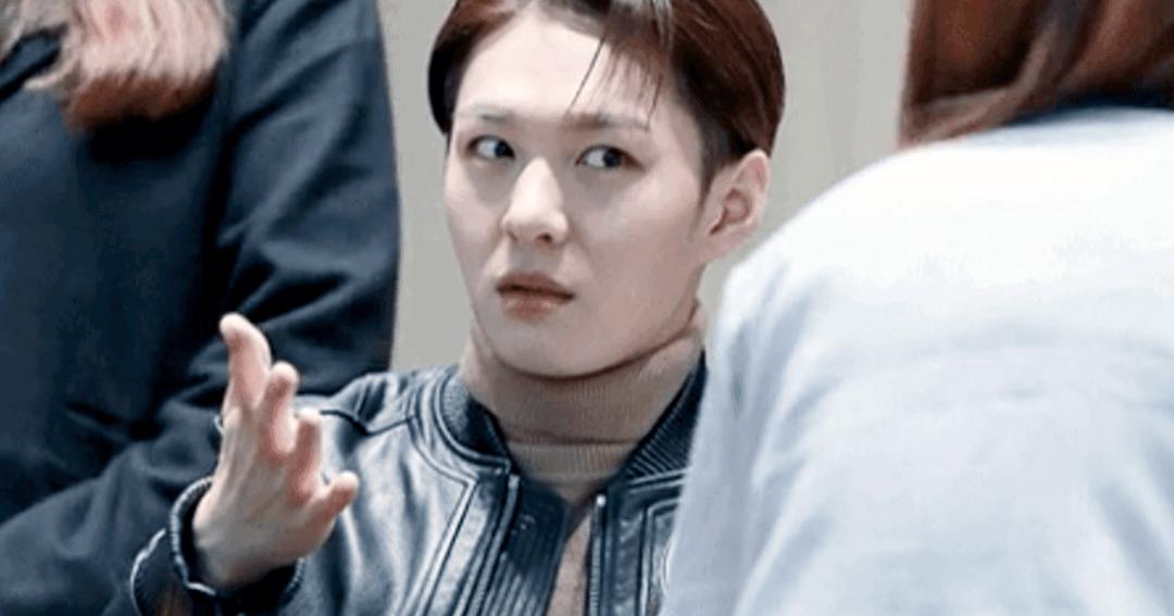Bikin Canggung! 10 Idol KPop Ini Diabaikan Penggemar Saat Fans Service