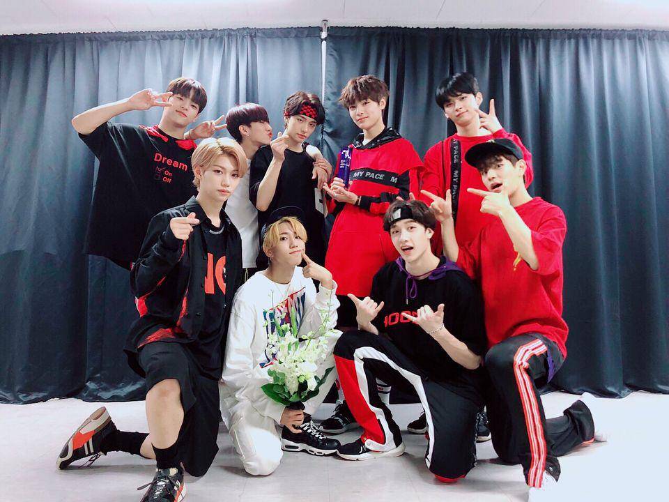 Instagram.com/realstraykids