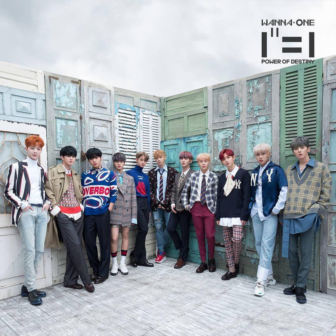 Instagram/wannaone.official