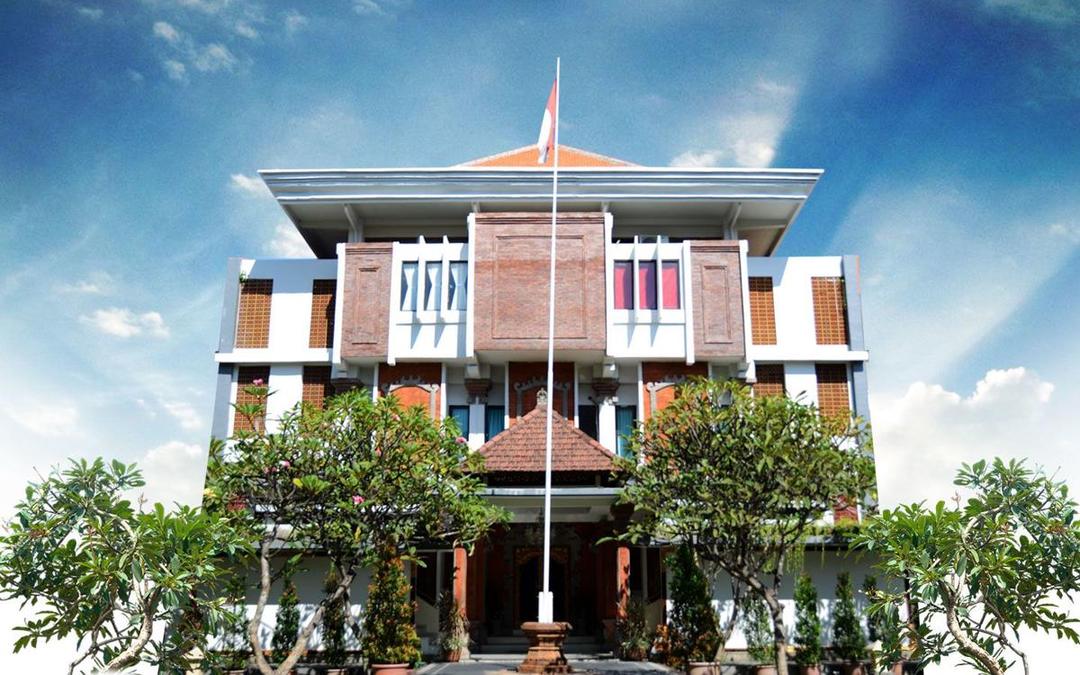 Rugikan Mahasiswa, DPRD Bali Akan Memanggil Yayasan Dwijendra