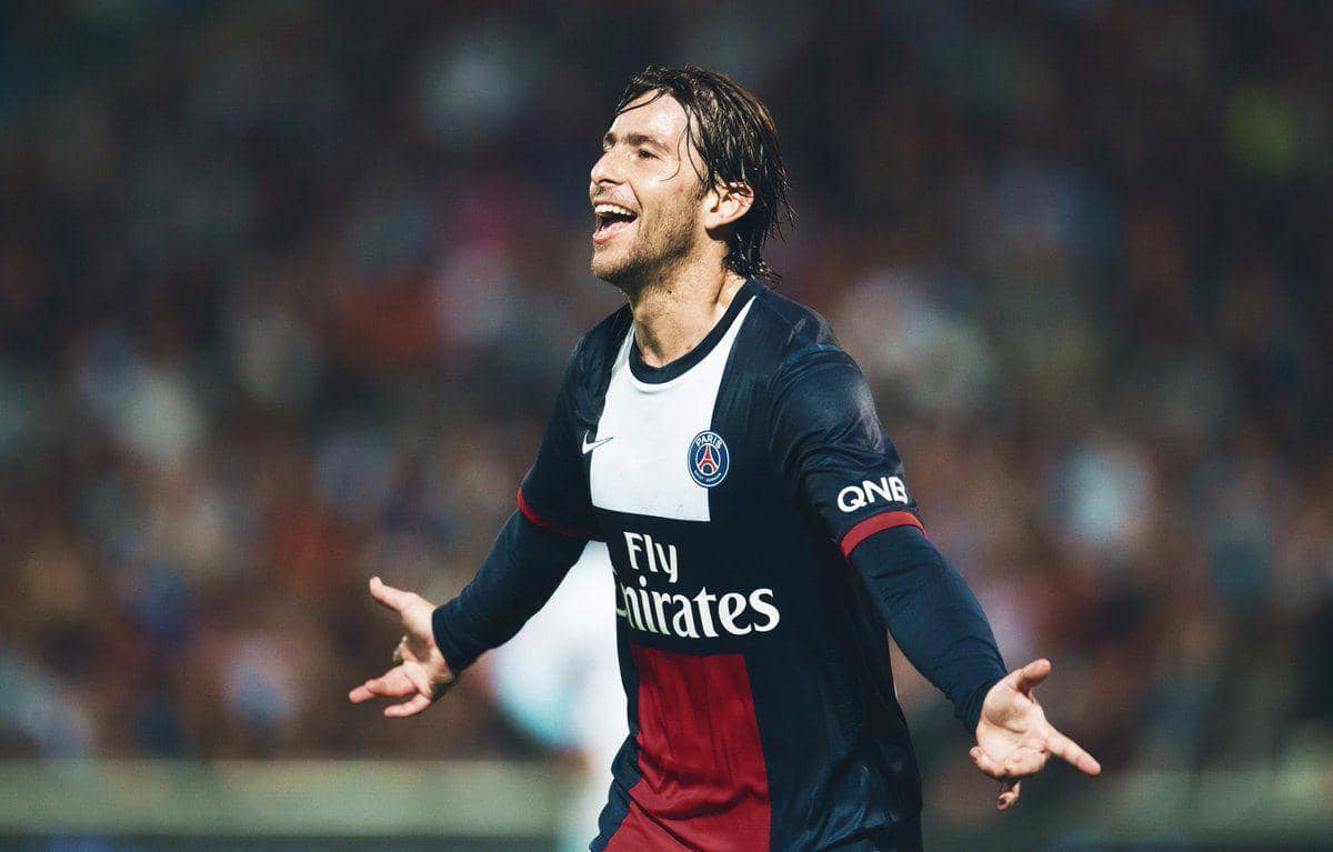 twitter.com/thesefootytimes