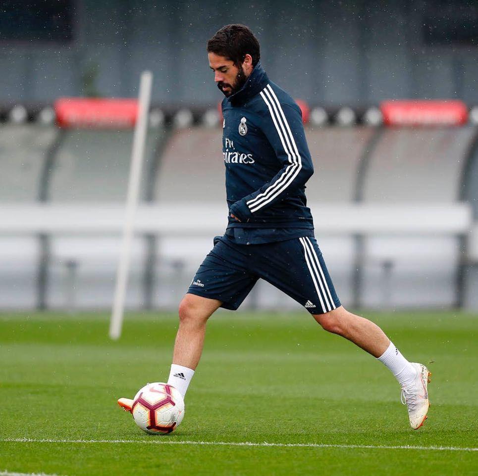Tak Lagi Jadi Starting Eleven, Ada Apa dengan Isco di Real Madrid?