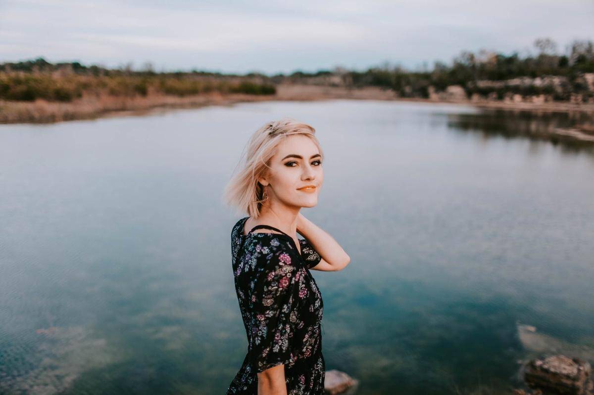 pexels.com/Leah Kelley