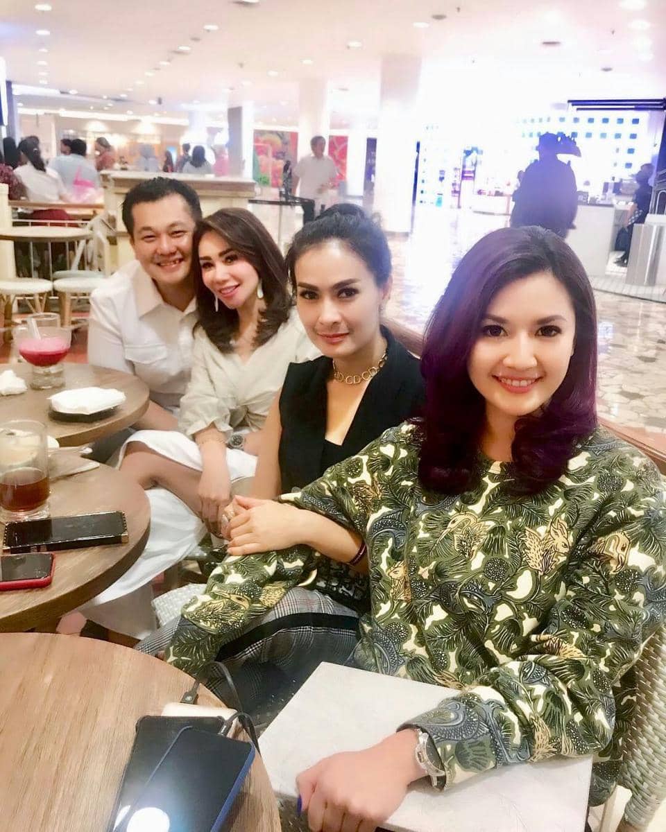 instagram.com/femmypermatasari