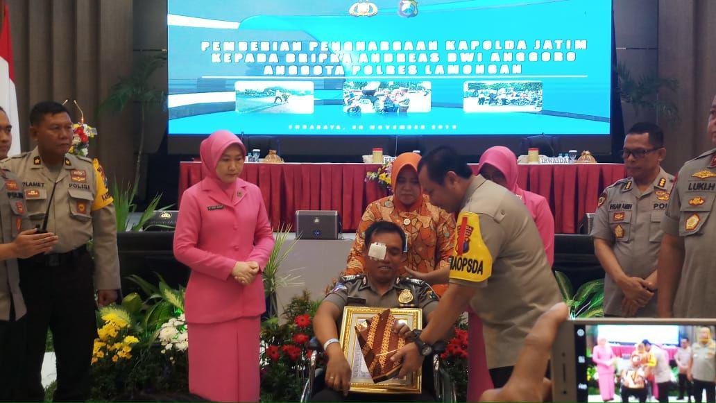 Polisi yang Jadi Korban Penyerangan di Lamongan Diganjar Penghargaan