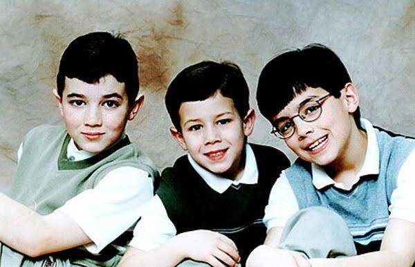 instagram.com/joejonas