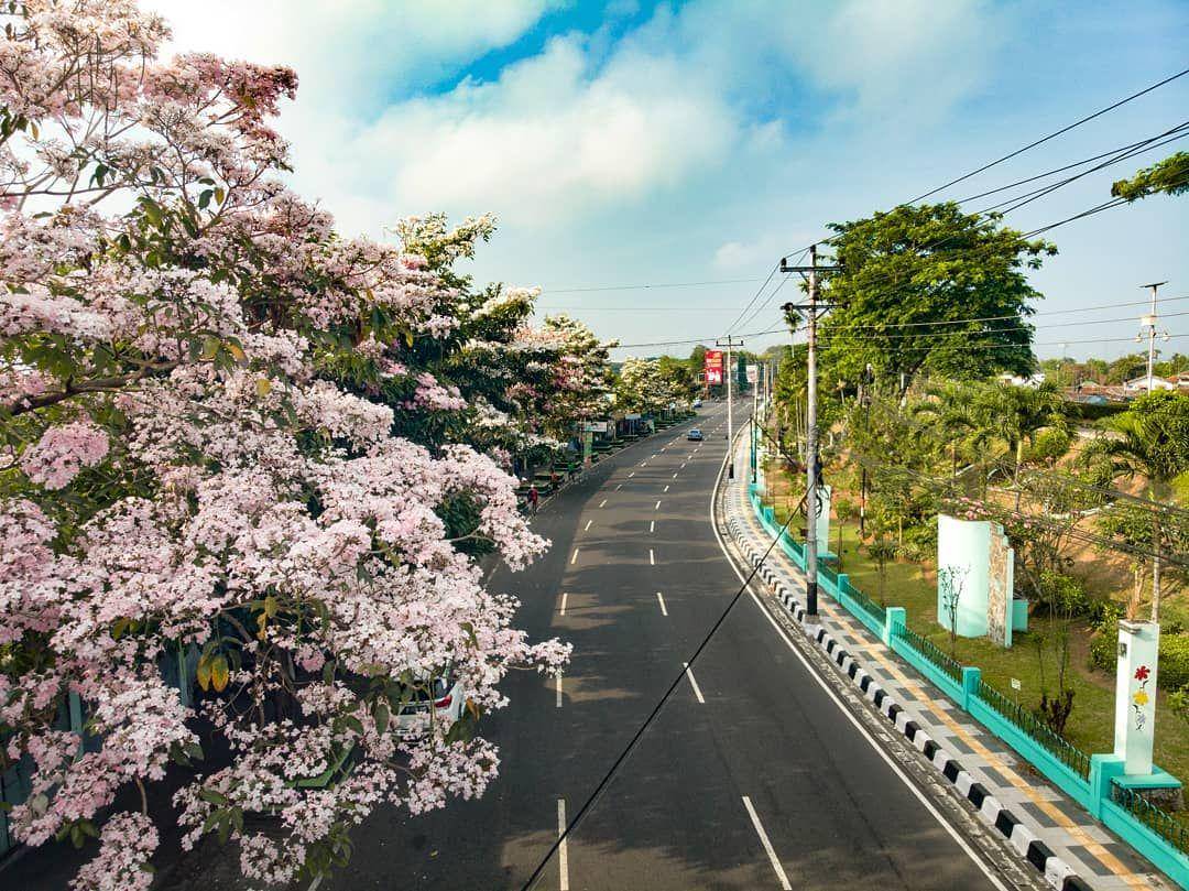 instagram.com/yuridenta_aditya