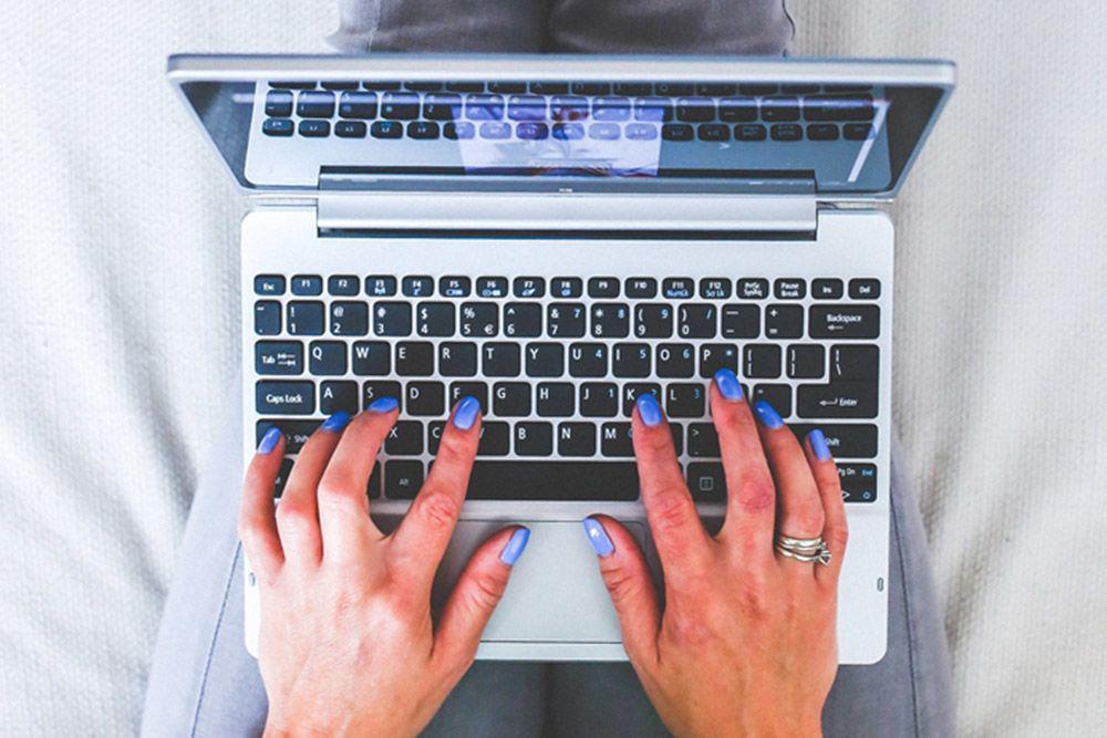 8 Trik Kece Keyboard Laptop Agar Browsingmu Lebih Mudah dan Cepat
