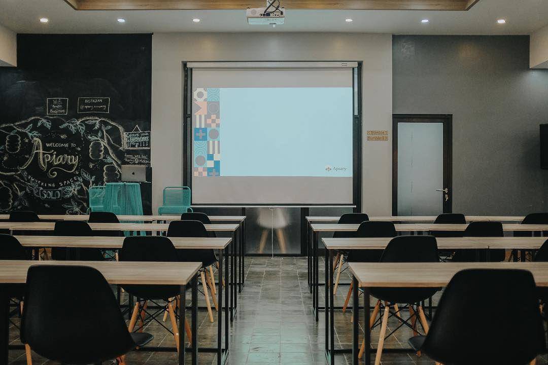 instagram.com/apiary.coworking/