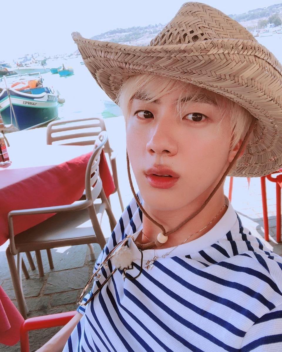 instagram.com/jin.bts