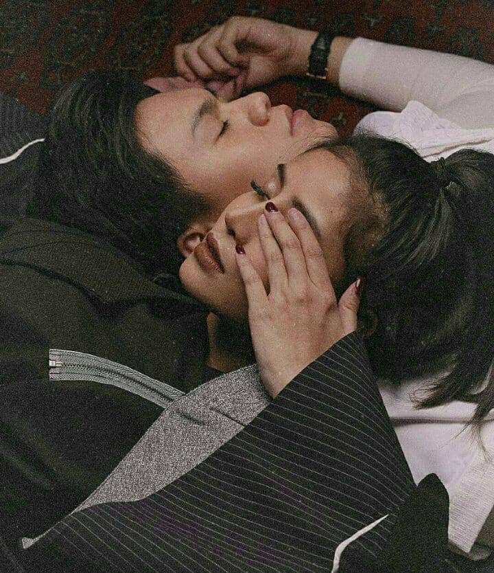 instagram.com/awkarin