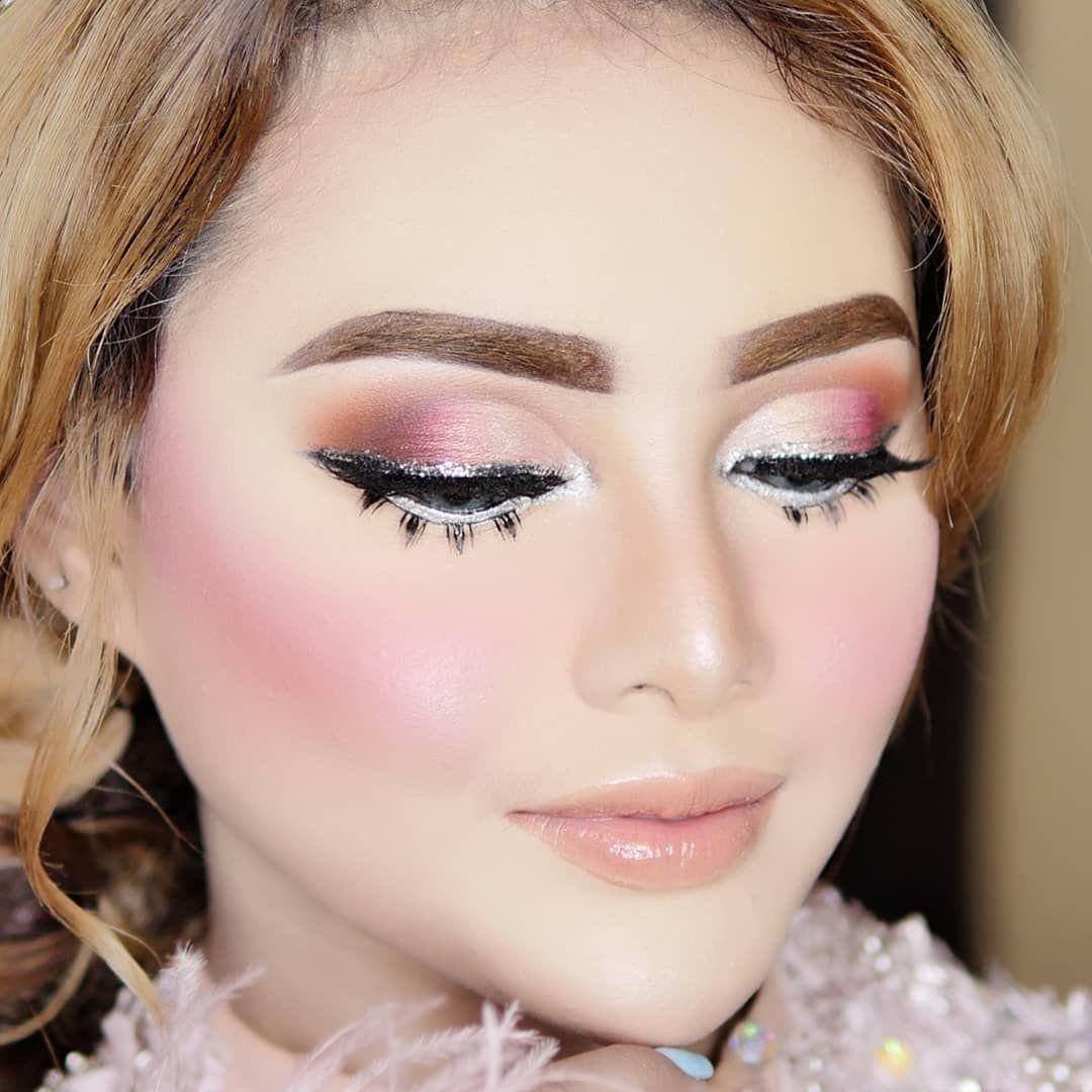 Instagram.com/khadijahazzahra_makeup